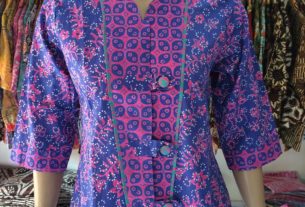 blouse batik wanita